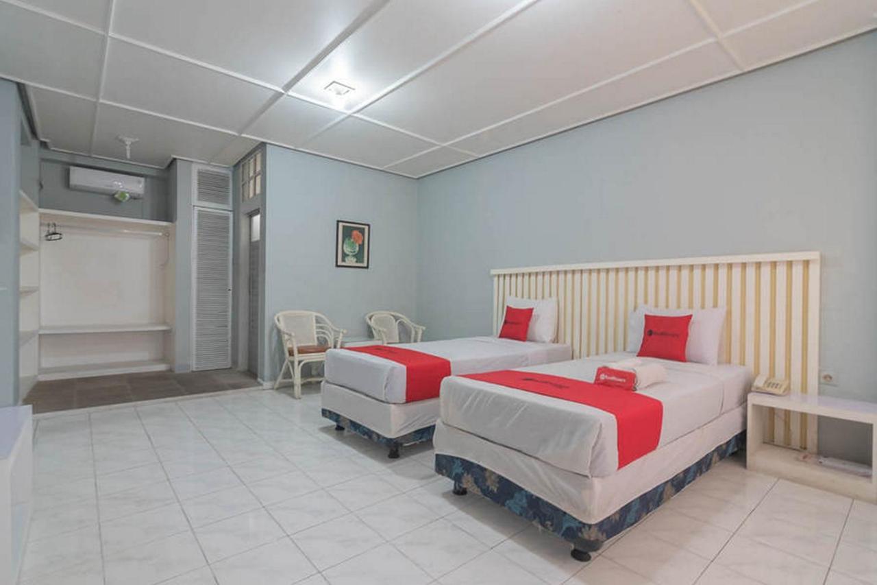 Hotel Reddoorz At Jalan Raya Lembang Padasul Exterior foto