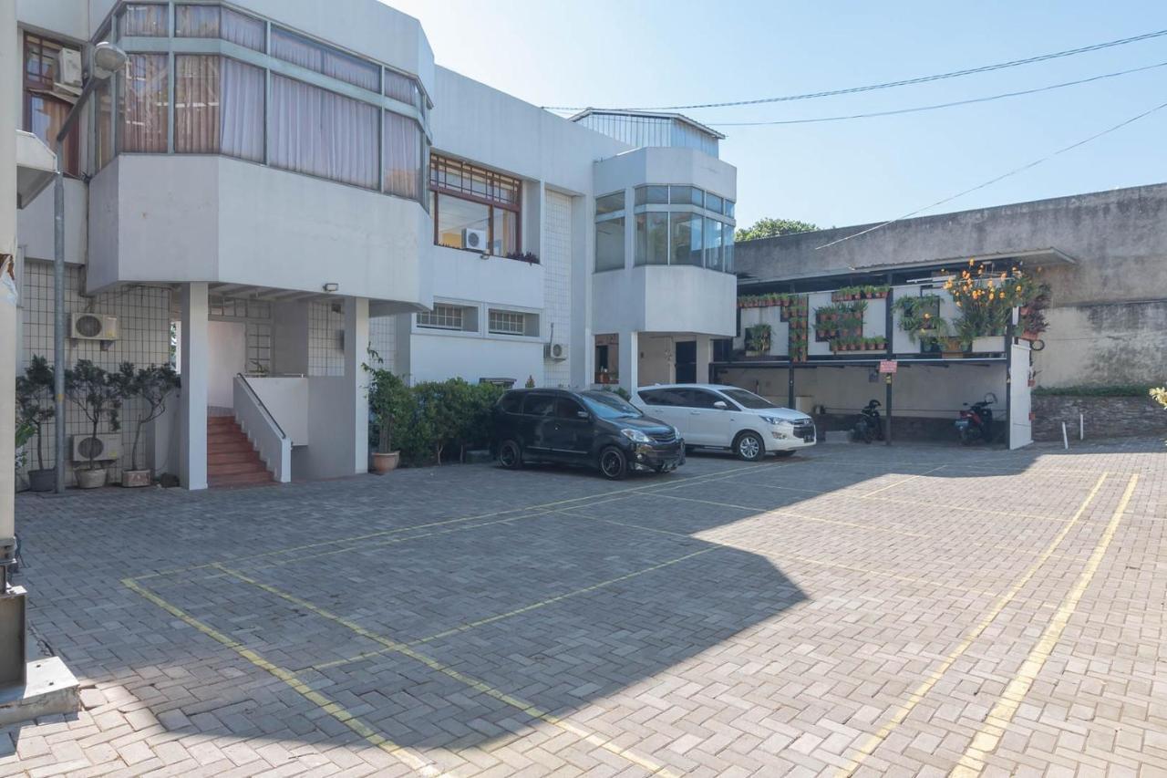 Hotel Reddoorz At Jalan Raya Lembang Padasul Exterior foto